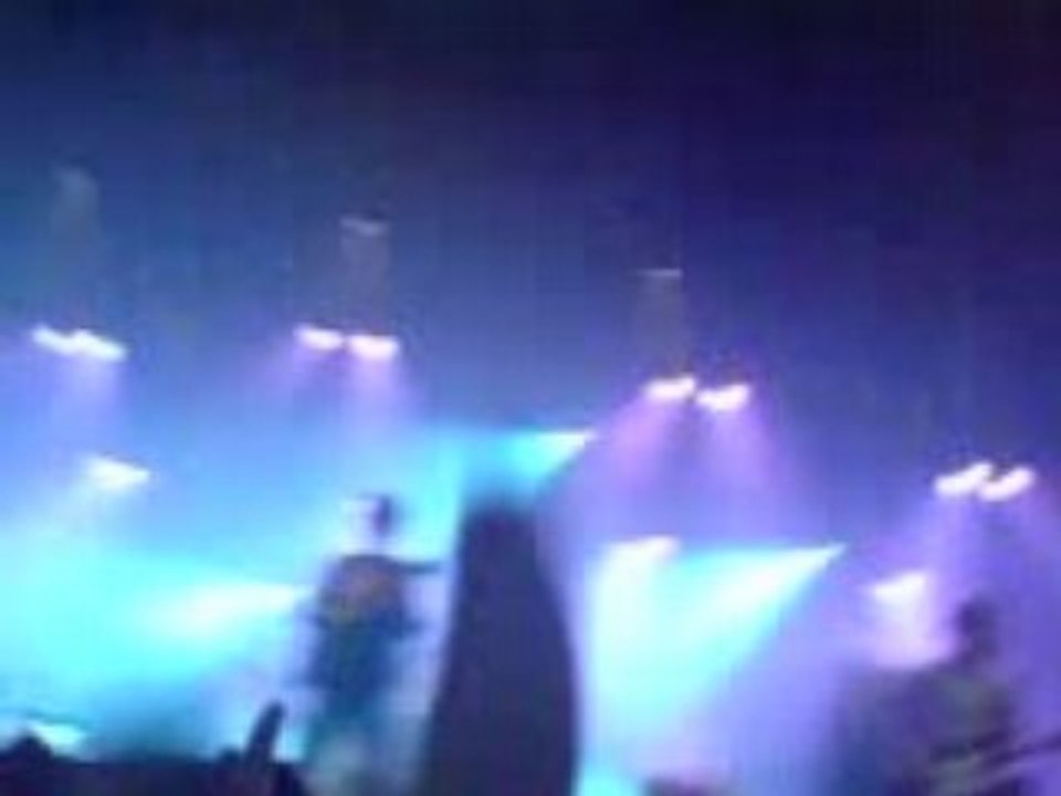 MOV04086