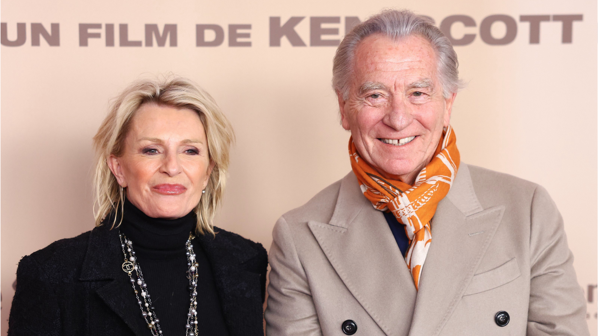 FEMME ACTUELLE - William Leymergie, gêné par l'évocation de sa vie privée  avec Sophie Davant, demande à changer de sujet