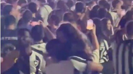 Il Botafogo batte il Psg, che festa a Rio! Lacrime, abbracci e cori