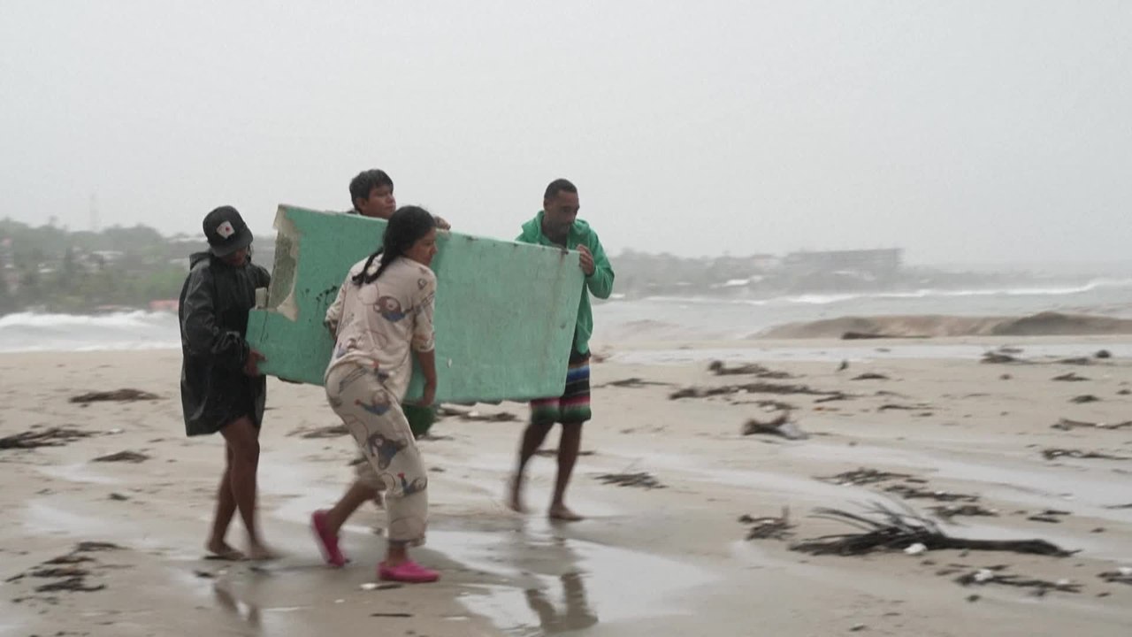 Mexique : le passage de l'ouragan Erick a causé d'importants dégâts