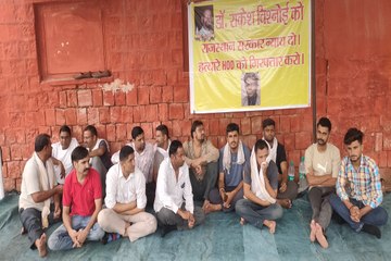 रेजिडेंट डॉ. राकेश बिश्नोई: जयपुर में काली पट्टी बांधकर रेजिडेंट्स ने जताया विरोध, परिजन बोले-सरकार कब करेगी सुनवाई?