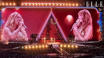 Miley Cyrus rejoint Beyoncé en invitée surprise sur la scène du Stade de France