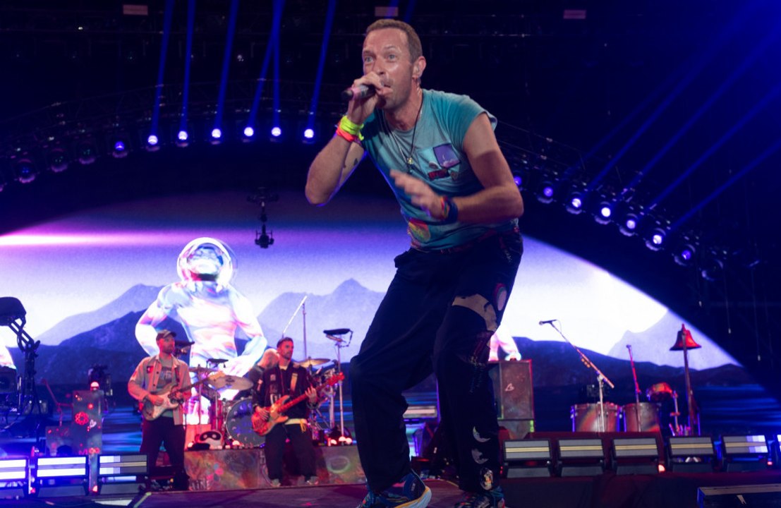 Coldplay are set to reissue nine of their albums on records made from recycled plastic bottles