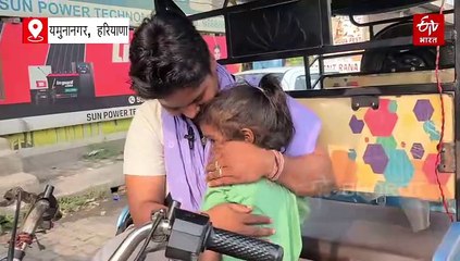 संघर्ष और हिम्मत की मिसाल हैं रजनी, यमुनानगर की सड़कों पर दौड़ाती हैं ई-रिक्शा, बेटी को फौज में भेजने का है सपना