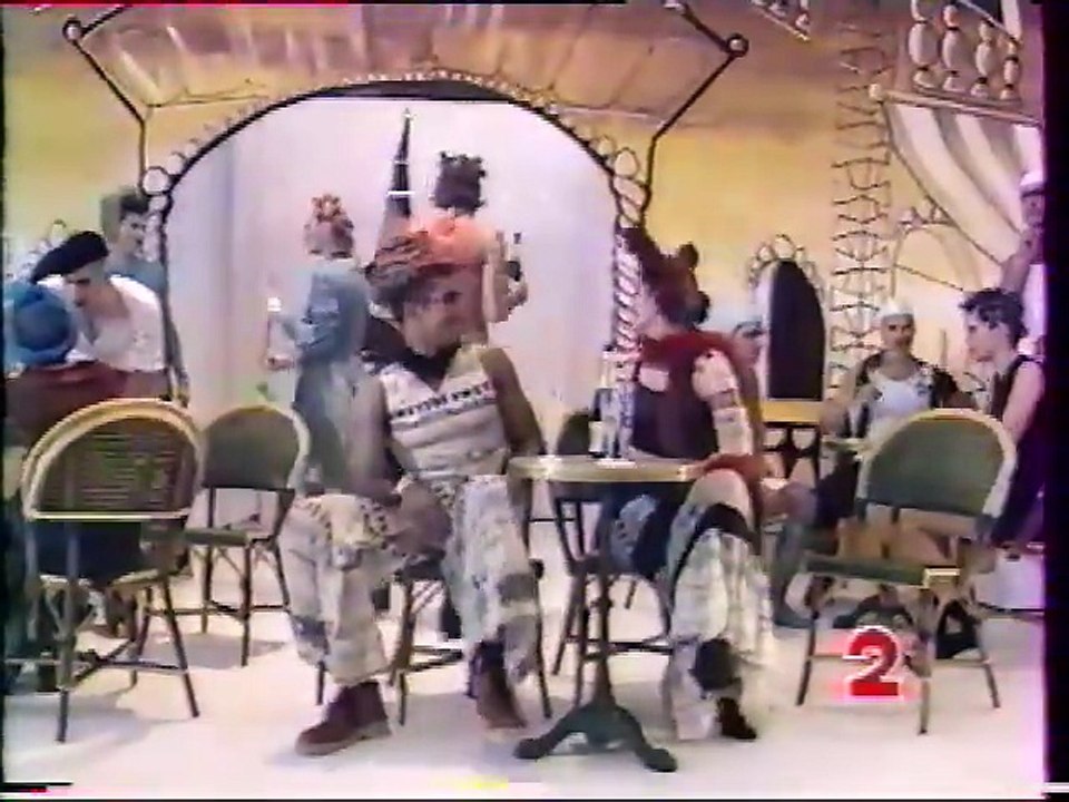 Johnny Hallyday & Jean-Paul Gaultier – Journal de 20h Antenne 2 (04 septembre 1994)