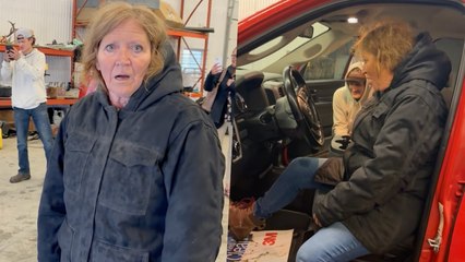 Son Surprises Mom With Much-Needed Truck After Year Apart | Happily TV