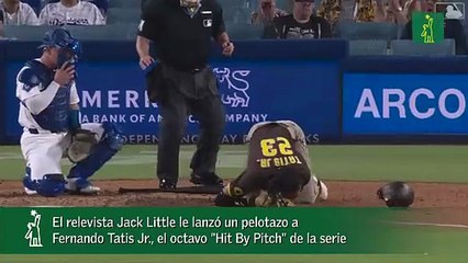El relevista Jack Little le lanzó un pelotazo a Fernando Tatis Jr., el octavo "Hit By Pitch" de la serie
