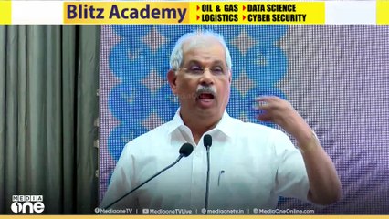 ഭാരതാംബ വിവാദത്തില്‍ ഗവര്‍ണറെ പരസ്യമായി കടന്നാക്രമിച്ച് മന്ത്രിമാരും എല്‍ഡിഎഫും