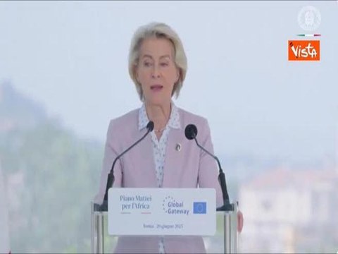 Vertice Piano Mattei-Gateway, Von der Leyen: Firmati accordi per 1,2 miliardi con l’Africa