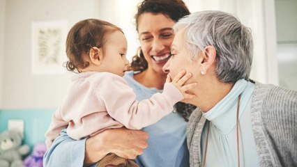 La disminución de nacimientos en Colombia plantea retos económicos y sociales para el futuro del país