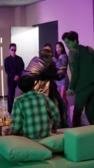 The CEO is allergic to all women, but is addicted to the kisses from his personal assistant!