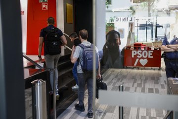 Noticias La Trinchera. La UCO apunta al PSOE y registra su sede en Ferraz