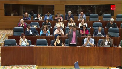 Un diputado de Más Madrid canta el 'Monorraíl' de Los Simpsons para criticar el circuito de Fórmula 1 en Ifema