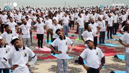 India, anche il premier Modi alla Giornata internazionale dello Yoga