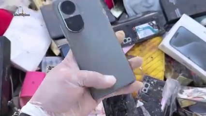 Wow😯 Big Lucky🤑 it a lots of Smartphone At The Landfill | Restore OPPO Reno 10 Pro