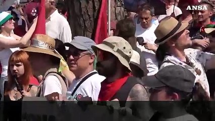 A Roma il corteo contro il riarmo, "le guerre sconvolgono vita delle persone"
