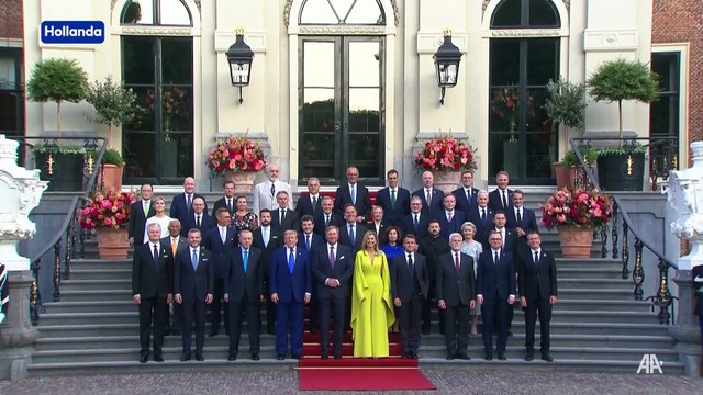 Cumhurbaşkanı Erdoğan, Hollanda Kralı Alexander'ın NATO liderleri onuruna verdiği yemeğe katıldı
