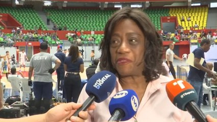 Ministra de Educación advierte que docente que no regrese el lunes será reemplazado