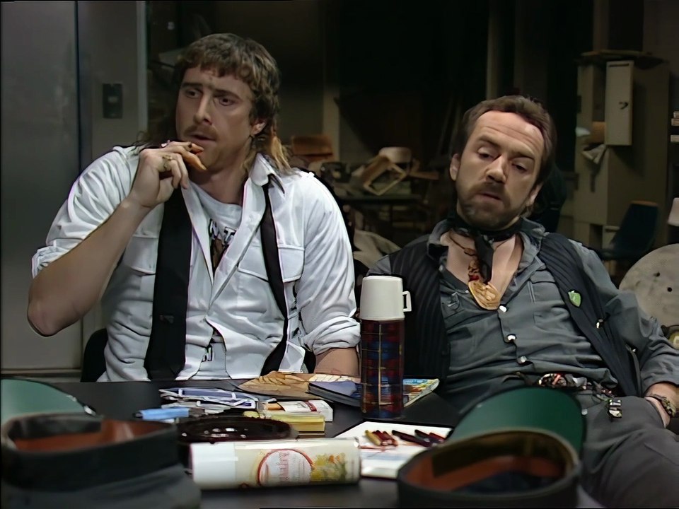 Nightingales - 102 [couchtripper][U]