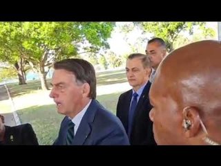 Bolsonaro diz que “Lula vendeu até a mãe para ficar no poder”