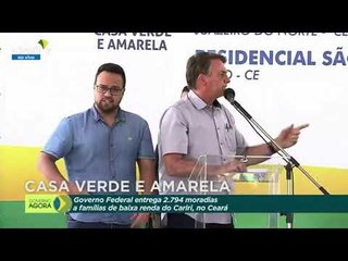 “Vocês têm um presidente que respeita militares e deve lealdade ao povo”, diz Bolsonaro