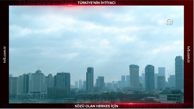 ABD'nin İran'daki nükleer tesislere saldırısının ardından İran füzeleri Tel Aviv semalarında görüntülendi