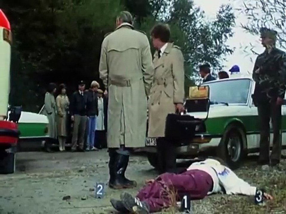 Derrick S11E06 Keine schöne Fahrt nach Rom