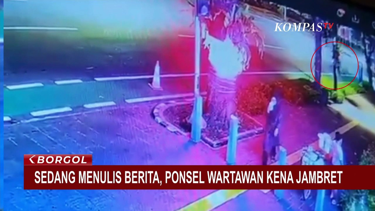 Sedang Menulis Berita, Wartawan dijambret di Halte Balai Kota DKI Jakarta