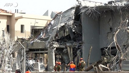 Missili su Israele, tra gli edifici distrutti a Ness Ziona