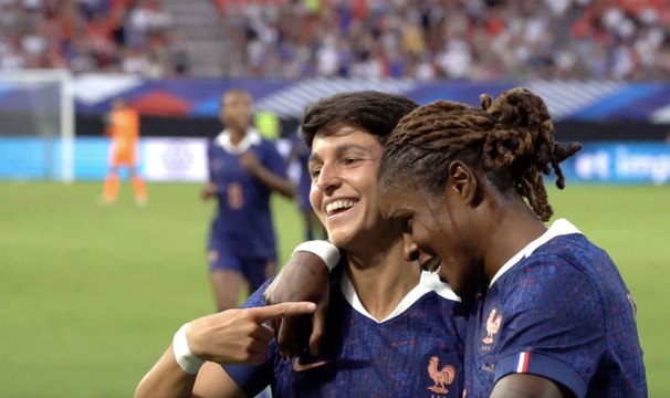 Les coulisses de la victoire 5-0 des Bleues (prépa Euro 2025)