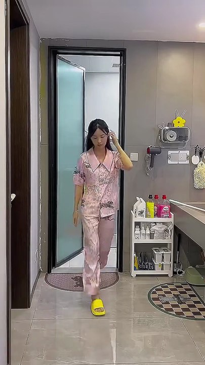 Clean Home With Smart Home Gadgets 😍 _ Home Cleaning TikTok  _#cleaning #usa   @Smarthomegadets234