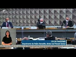 Diretor evita falar sobre morte de mãe de Luciano Hang