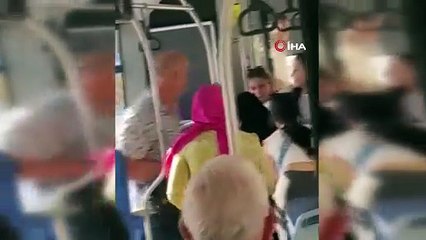 Otobüste Tesettürlü Kadına Saldırı! Küçük Çocuk Gözyaşlarına Boğuldu