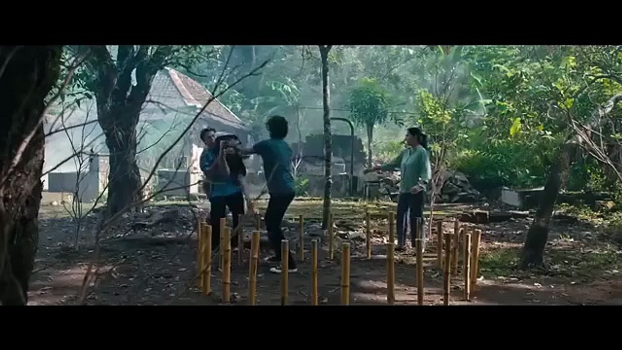 PULUNG-GANTUNG-FULL-MOVIE-2025-film-Horo_9