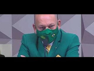 Hang diz que vídeo em que ele estava com algemas era “brincadeira”