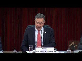 Barroso, sem citar Bolsonaro, diz que o TSE resistiu "a ataques grosseiros e mentirosos"