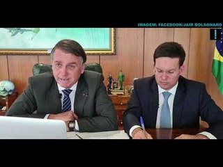 Bolsonaro: “Por mim, não teria Carnaval"