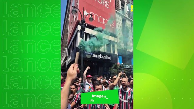 Torcida do Fluminense faz a festa nas ruas de Nova York