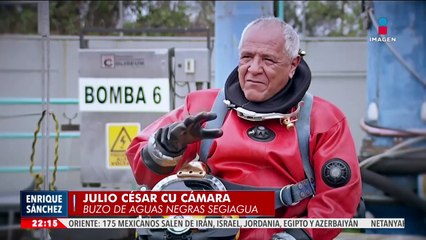 Julio es buzo de aguas negras en la CDMX y el único en el mundo