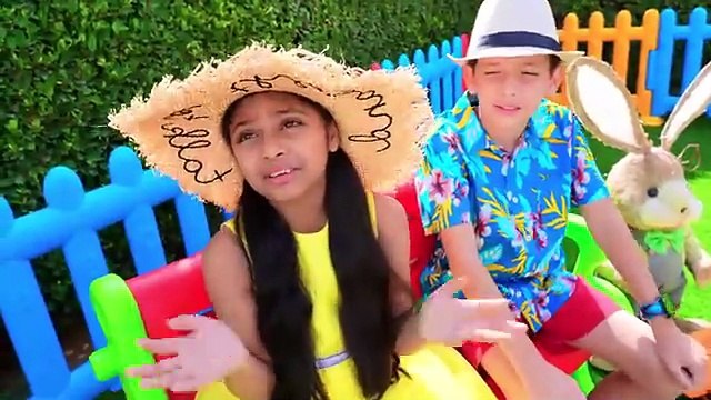 Diana and Roma at Emirates Park Zoo, Abu Dhabi