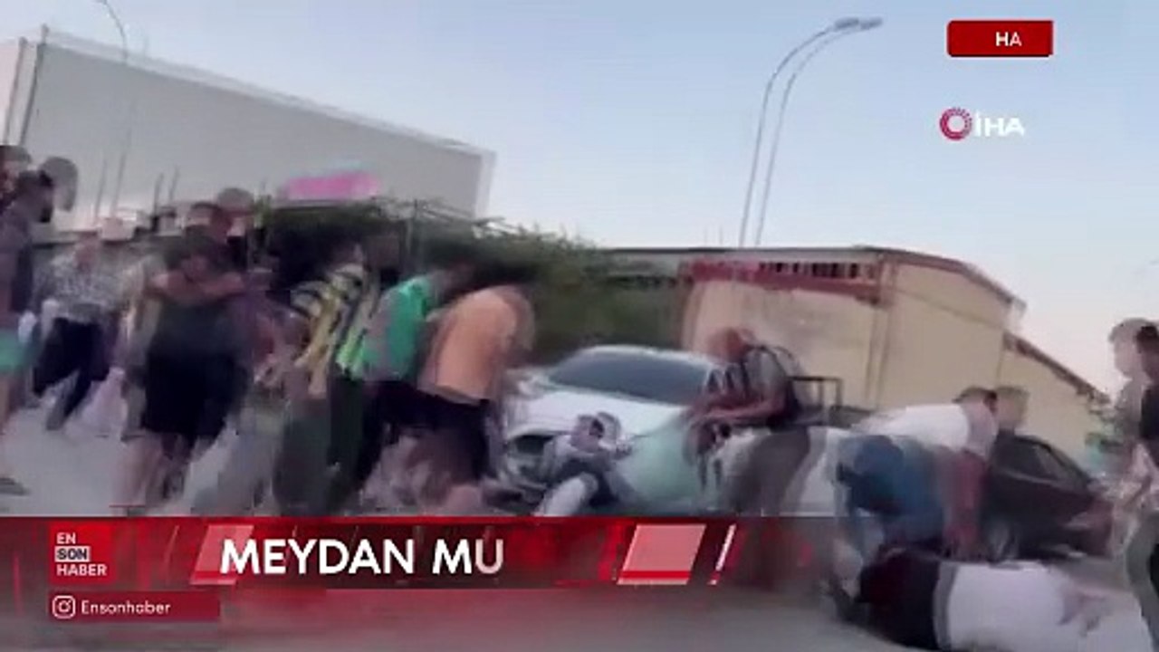 Hatay'da kaza sonrası tekmeli yumruklu kavga