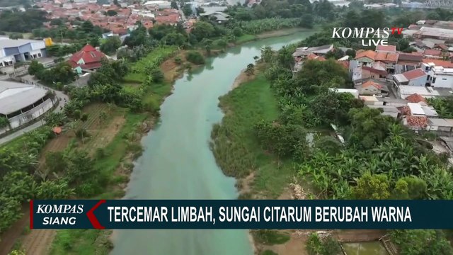 Penampakan Air Sungai Citarum di Karawang Berubah Warna Biru Kehijauan, Diduga Tercemar Limbah