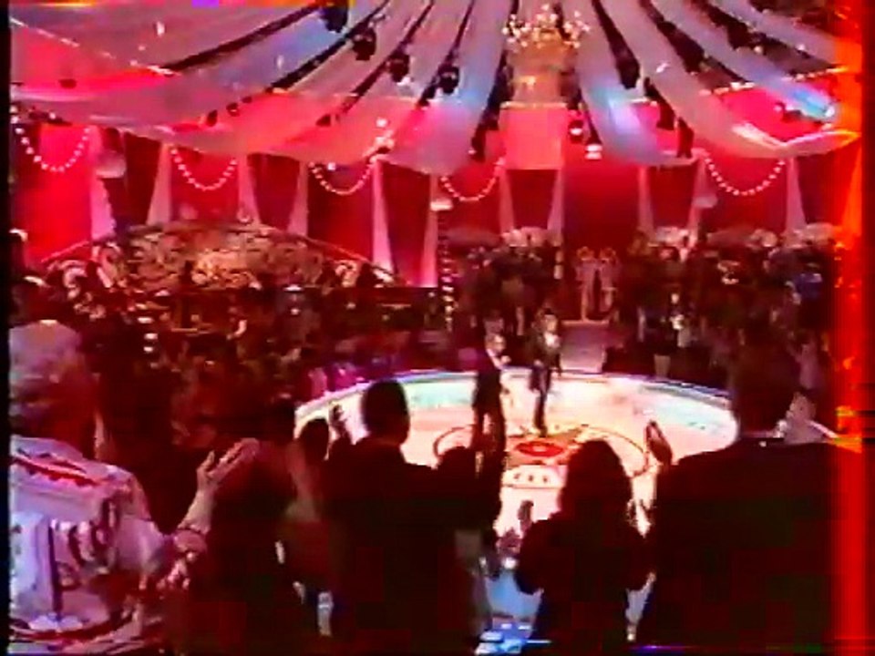 Johnny Hallyday & Michel Sardou – "L’Envie" en duo – Show Salut sur TF1 (22 décembre 1994)