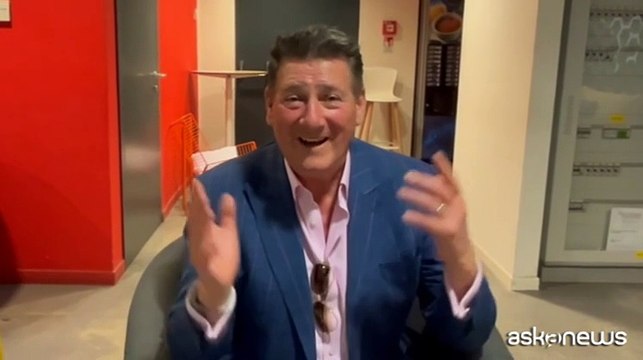 Tony Hadley live per i 45 anni di carriera: «Un po' più vecchio, sempre amante della musica»