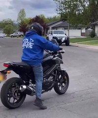 Guy Crashes Into Driveway While Learning to Ride Motorcycle
