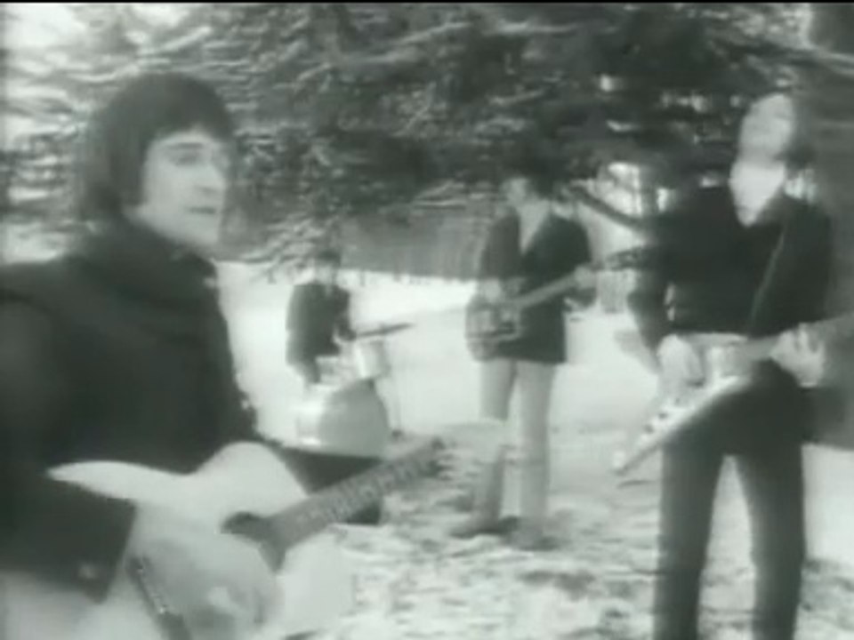 The Kinks - Sunny Afternoon