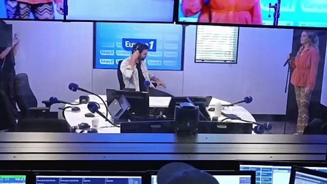 Culture Médias : revivez le live de la chanteuse NÂDIYA pour son nouveau titre Et c’est parti