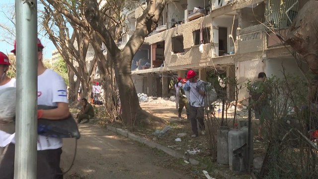 Left With Nothing: Israelis Beg for Peace After Iranian Missile Strike