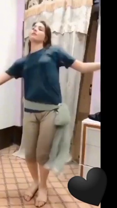 Baddie Girls Showing Off Their Best Dance Moves 💋Ultimate Hot Girls Dance Challenge – Going Viral! 🔥🔥 Stunning Girls Dancing to Trending Beats 2025