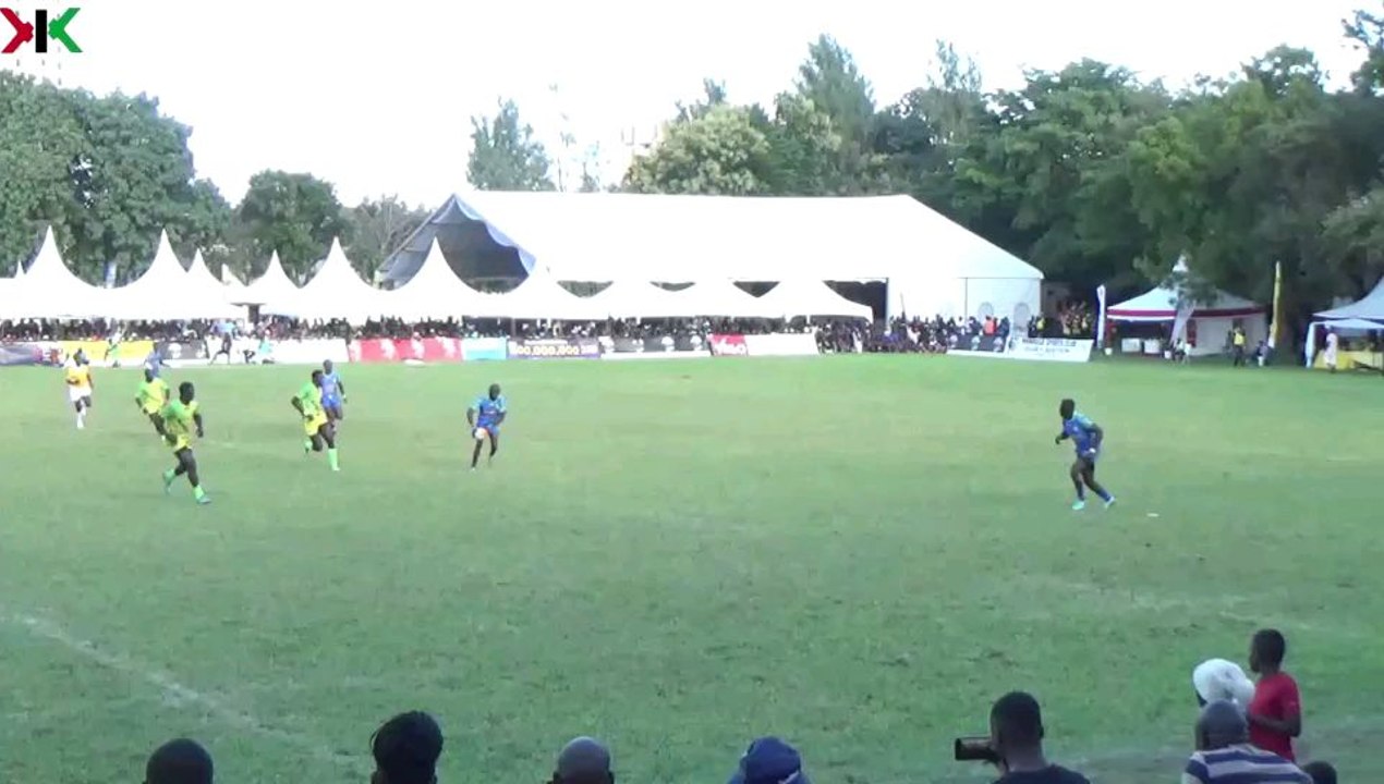 4 defenders and 50 meters? Does Dennis Abukuse have the ball? if yes, sit back and watch...